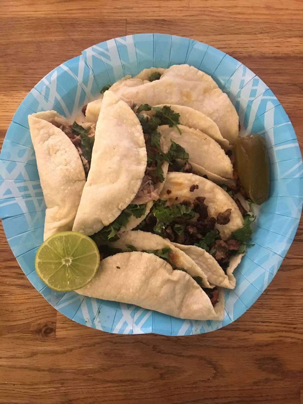 Los Tres Gallos Giros | restaurant | 1023 13th St, Richmond, CA 94801, USA | 5102304618 OR +1 510-230-4618