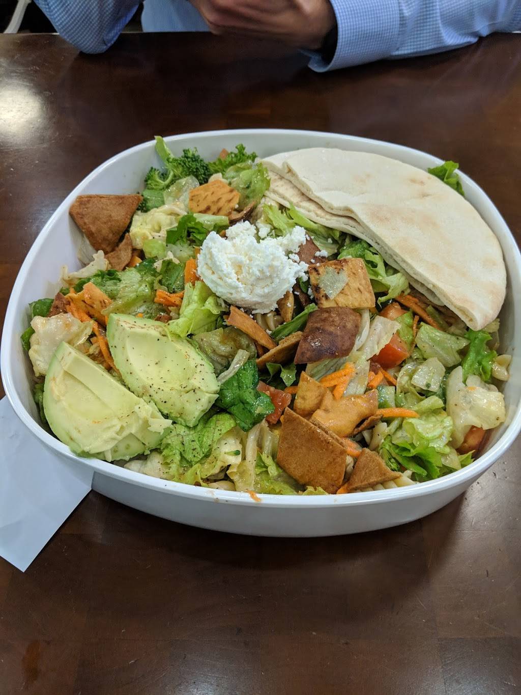 California Chicken Cafe | restaurant | 15601 Ventura Blvd, Encino, CA 91436, USA | 8187898056 OR +1 818-789-8056