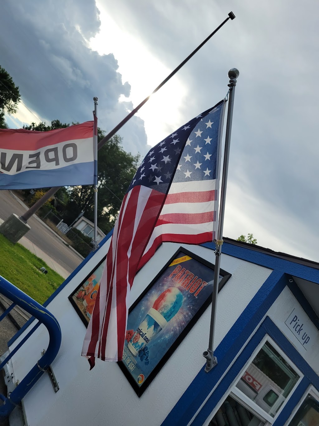 Tropical Sno | restaurant | 430 E Main St, Middleton, ID 83644, USA | 9862296355 OR +1 986-229-6355