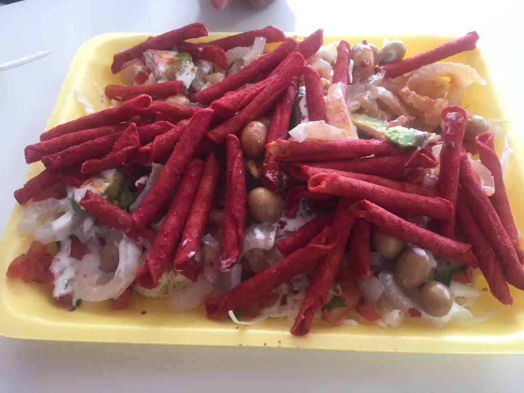 La Michoacana Premium | meal takeaway | 1801 Belvidere St, Waukegan, IL 60085, USA | 2244804965 OR +1 224-480-4965