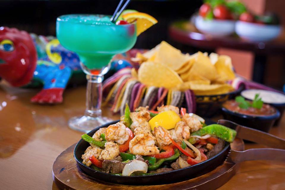 Senor Iguanas | restaurant | 4000 Dutchmans Ln, Louisville, KY 40207, USA | 5027421900 OR +1 502-742-1900