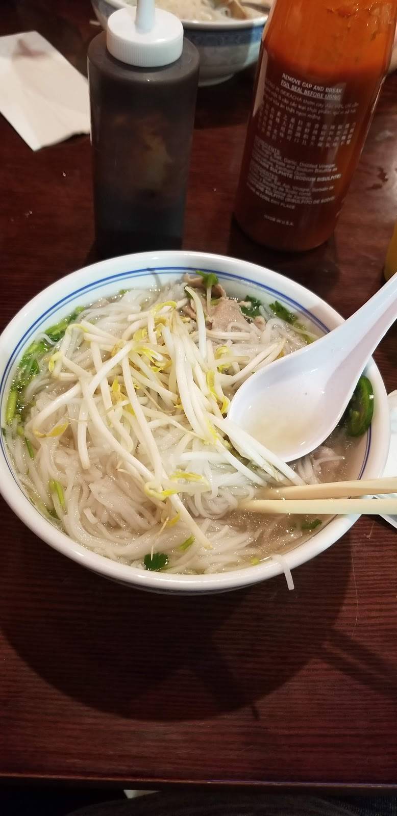 Pho 88 Restaurant | restaurant | 232 W Broad St, Falls Church, VA 22046, USA | 7035338233 OR +1 703-533-8233