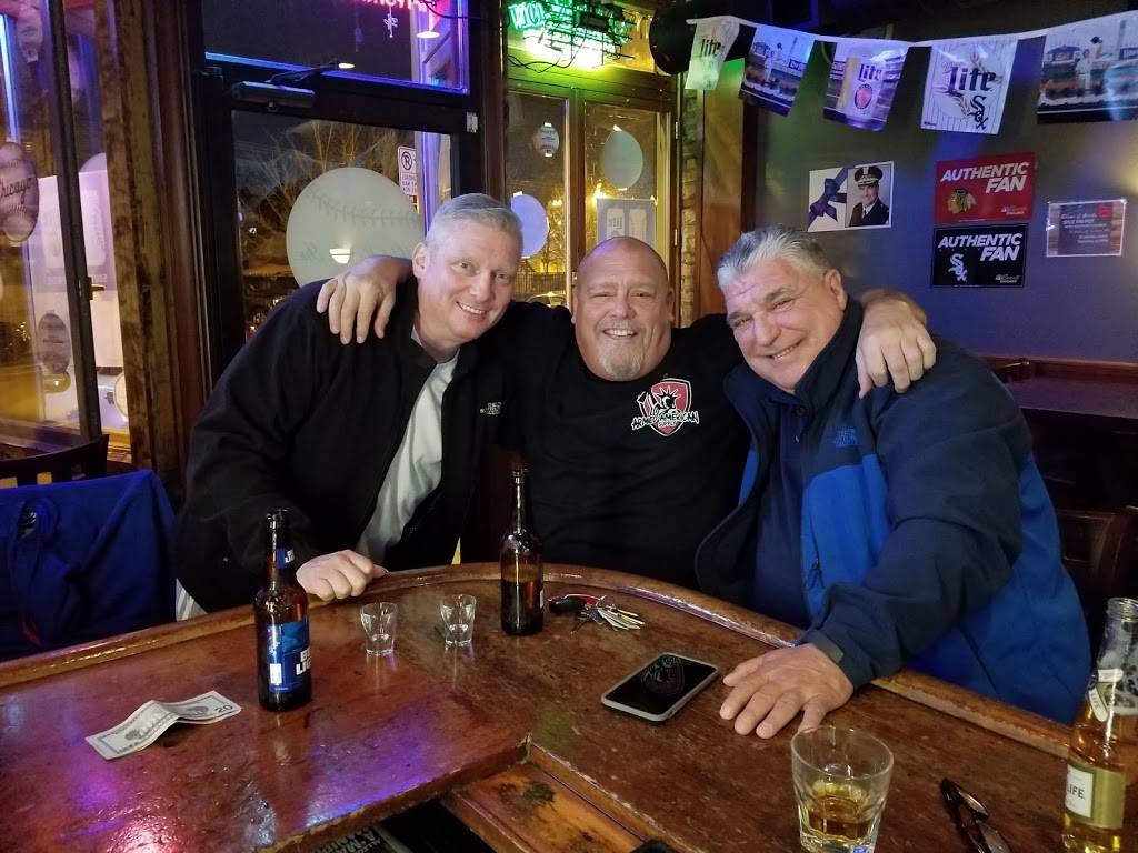 Mitchells Tap | restaurant | 3356 S Halsted St, Chicago, IL 60608, USA | 7739276073 OR +1 773-927-6073