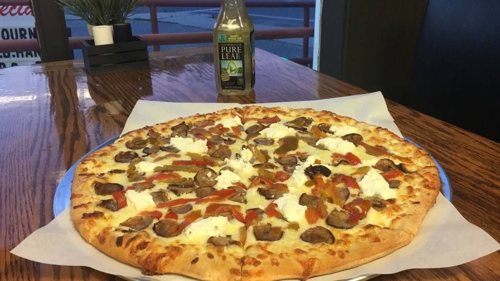 Bryantville Pizza Kitchen | restaurant | 8 Main St, Pembroke, MA 02359, USA | 7812939856 OR +1 781-293-9856