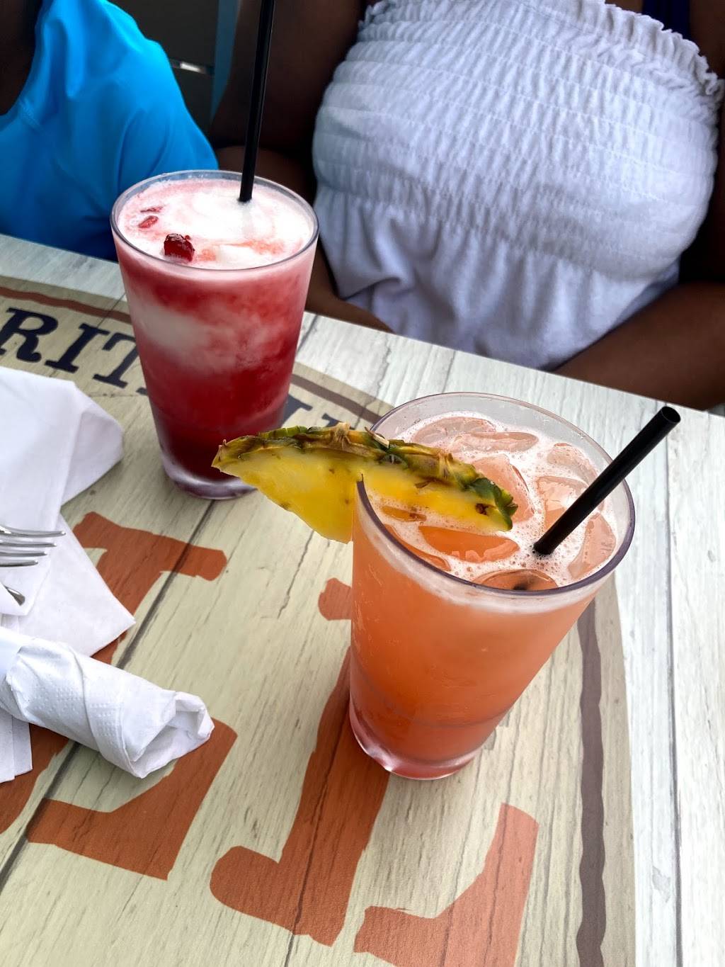 Joe Merchants Coffee & Provisions | meal takeaway | 600 Margaritaville Parkway, Montgomery, TX 77356, USA | 9364483230 OR +1 936-448-3230