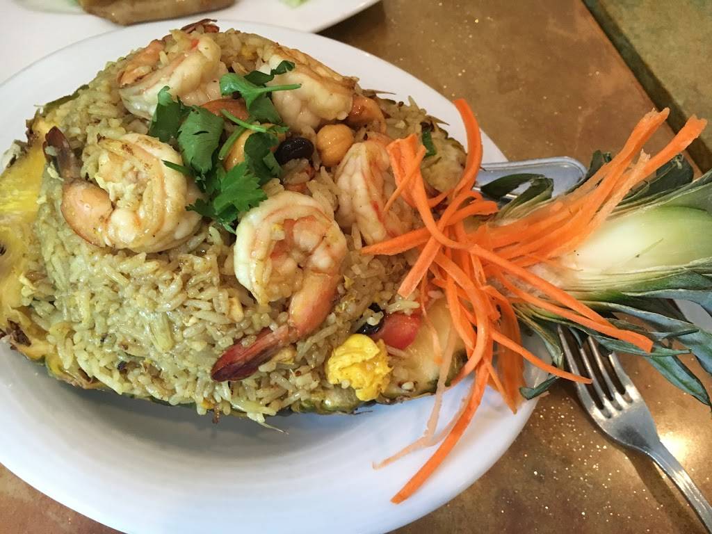 Sam Phao Thai Cuisine | restaurant | 1019 King St, Alexandria, VA 22314, USA | 7035483736 OR +1 703-548-3736