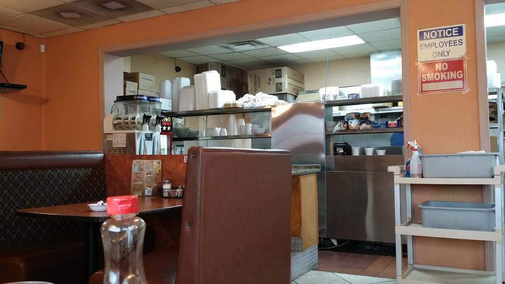 Petes Grill | restaurant | 1400 Outer Dr E, Detroit, MI 48234, USA | 3133669003 OR +1 313-366-9003