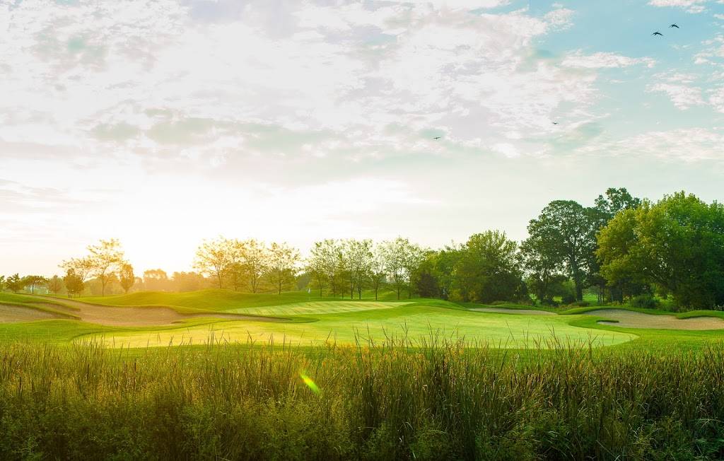 Apple Mountain | restaurant | 4519 N River Rd, Freeland, MI 48623, USA | 9897816789 OR +1 989-781-6789