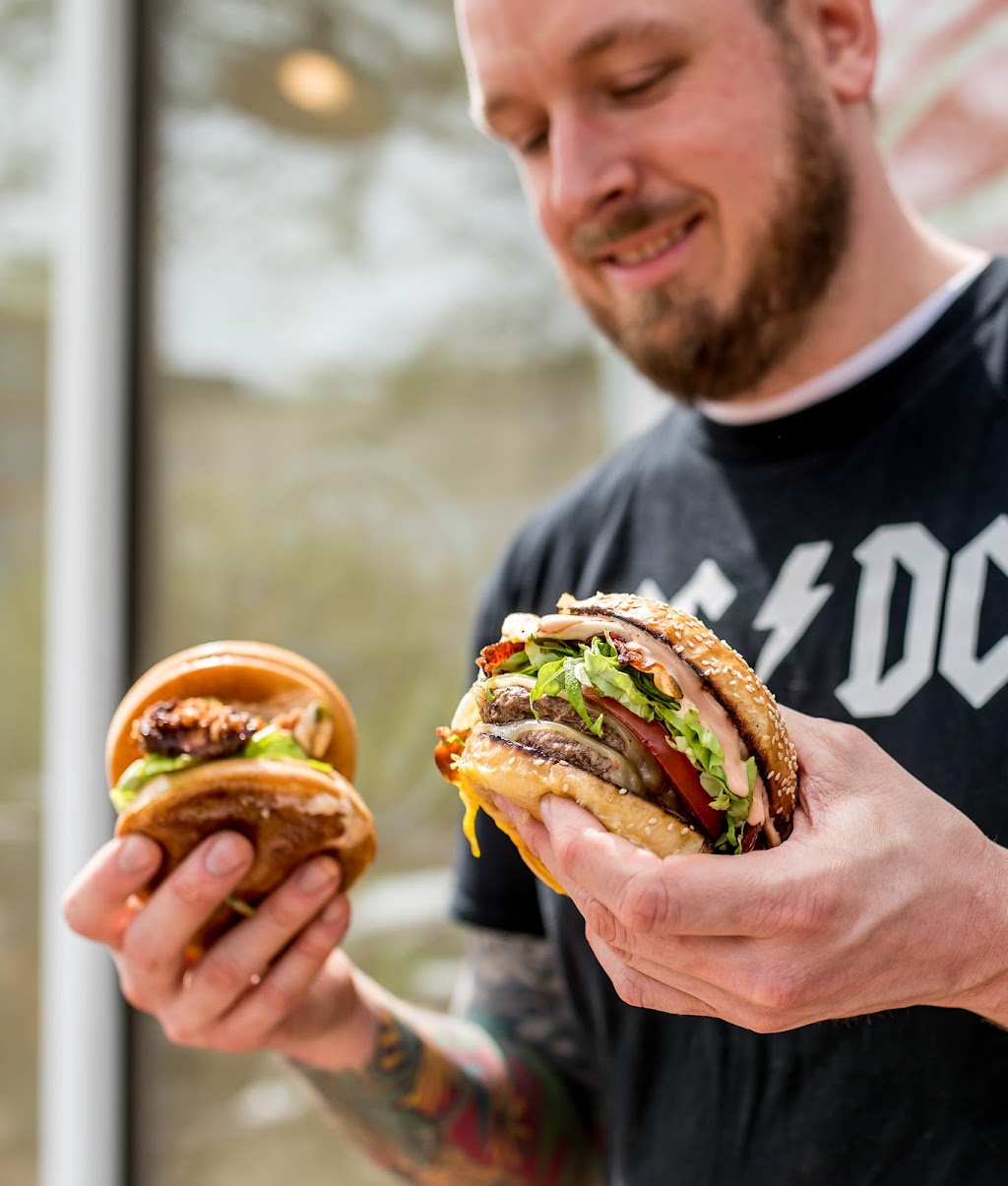 Fight Club | restaurant | 633 Pennsylvania Ave. SE, Washington, DC 20003, USA | 2028859714 OR +1 202-885-9714