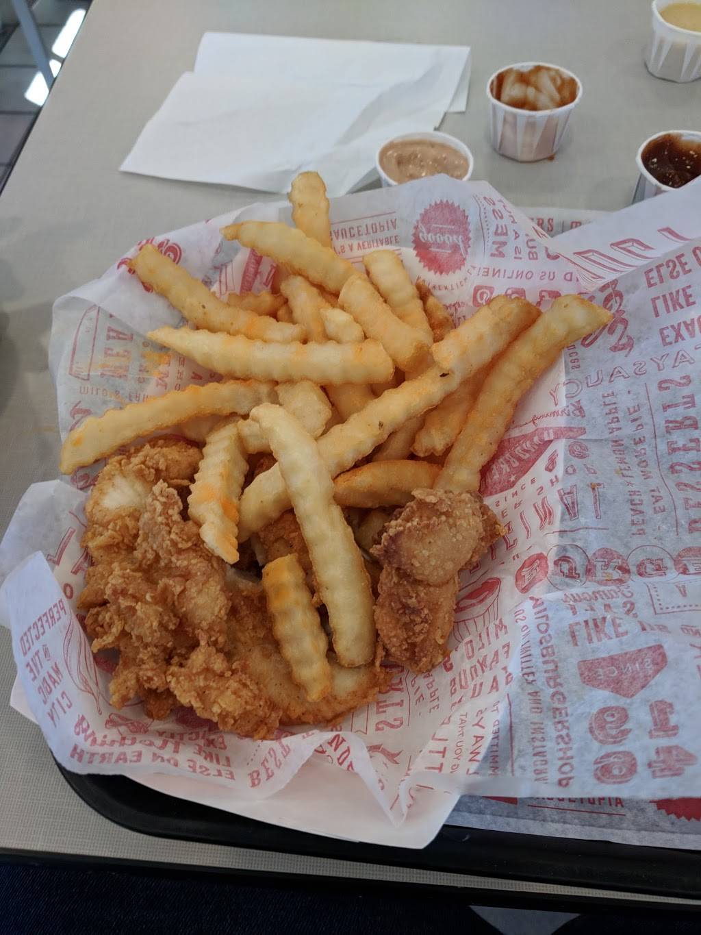 Milos Hamburgers | restaurant | 2020 Pelham Pkwy, Bluff Park, AL 35244, USA | 2054020722 OR +1 205-402-0722