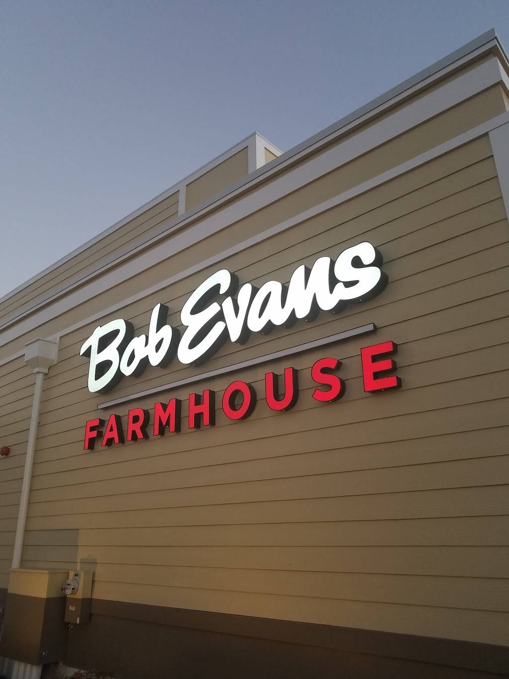 Bob Evans | restaurant | 360 Colony Blvd, The Villages, FL 32162, USA | 3527514444 OR +1 352-751-4444
