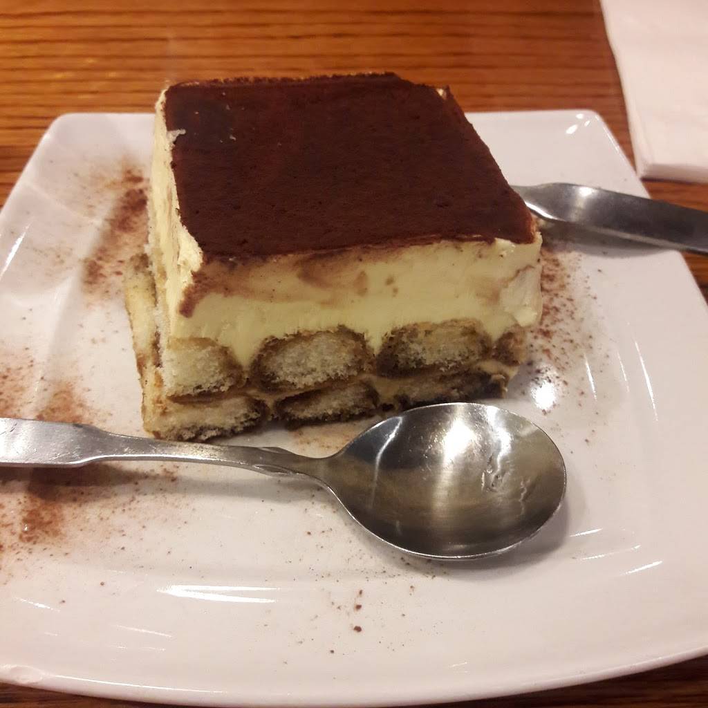 Deluxe Event Planning | restaurant | 4300 W Ford City Dr, Chicago, IL 60652, USA | 7083210687 OR +1 708-321-0687