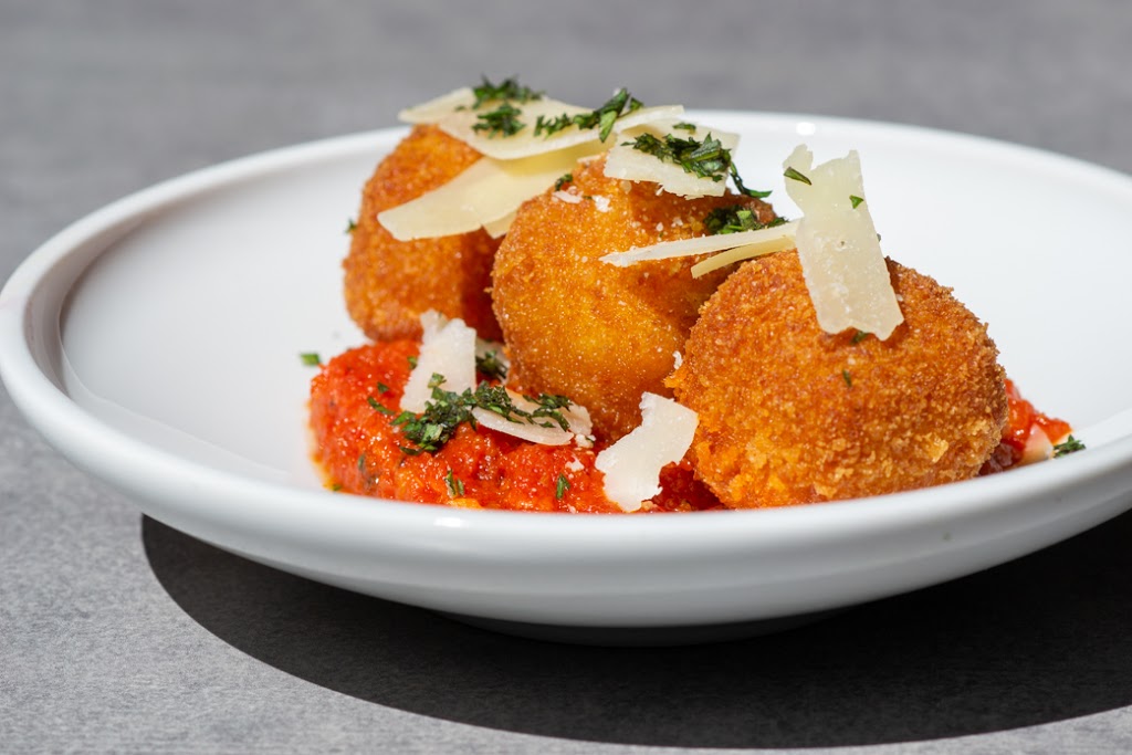 Adega | restaurant | 2017 E 9th St, Cleveland, OH 44115, USA | 2163316289 OR +1 216-331-6289