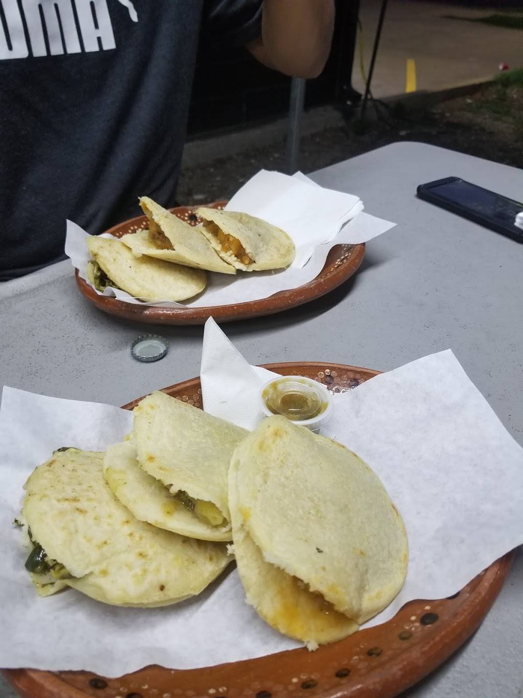 La Gordita Loca | restaurant | 7545 N Lamar Blvd, Austin, TX 78752, USA | 5127363556 OR +1 512-736-3556