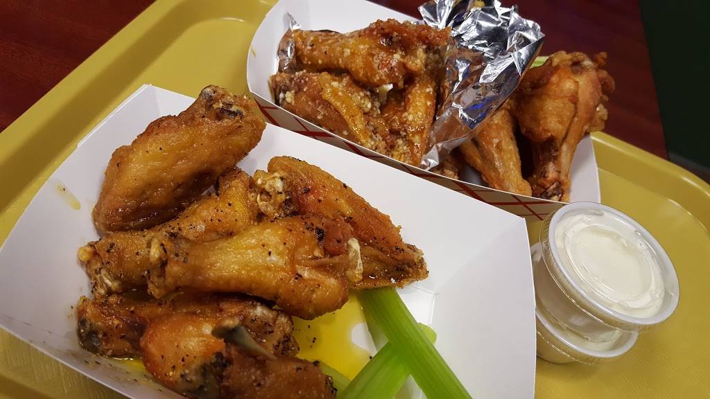 Voodoo Wing Company | restaurant | 6728 W Cheyenne Ave, Las Vegas, NV 89108, USA | 7026310004 OR +1 702-631-0004