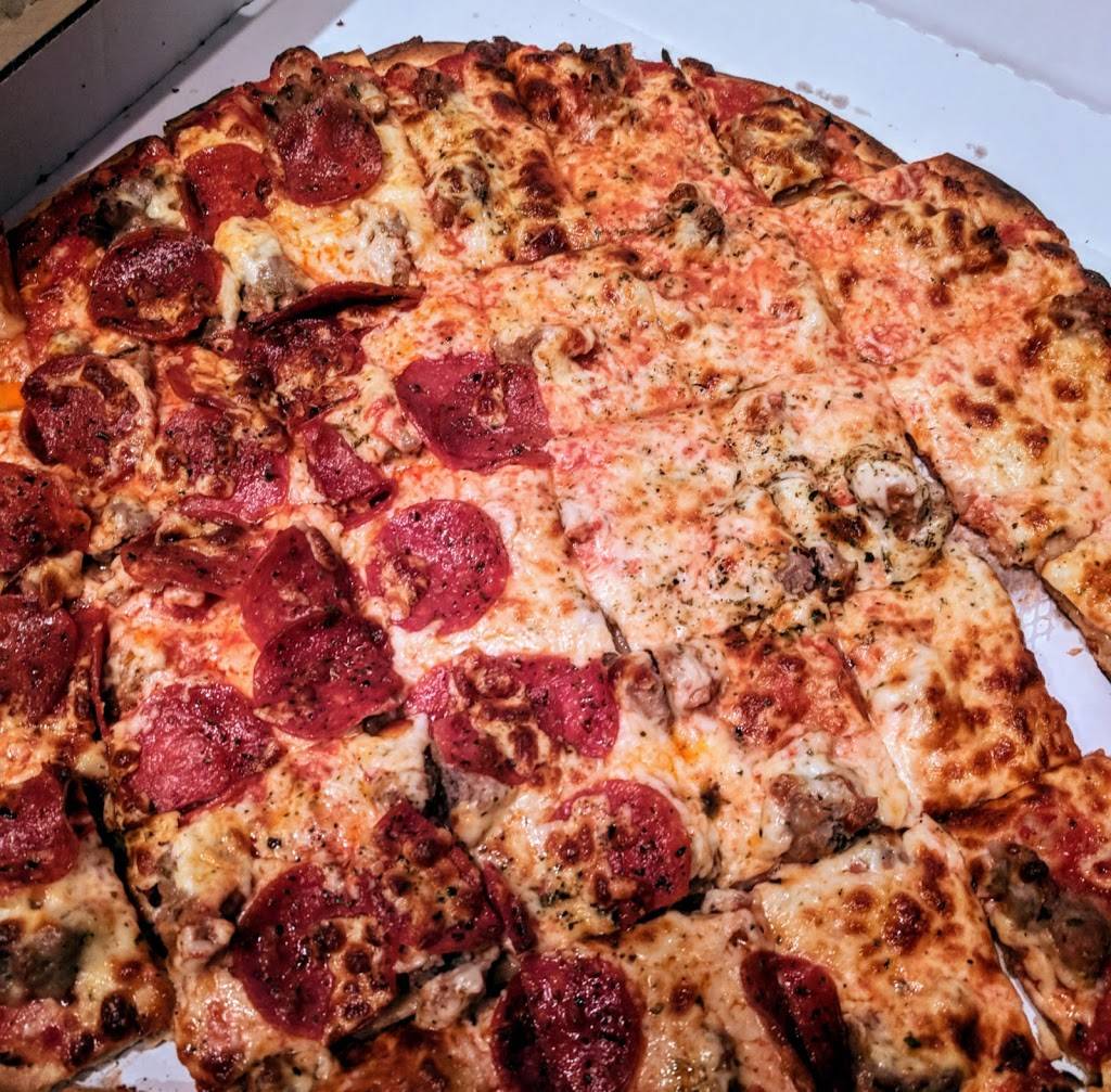 Waynes Pizza | restaurant | 1618 W Northwest Hwy, Arlington Heights, IL 60004, USA | 8472552441 OR +1 847-255-2441