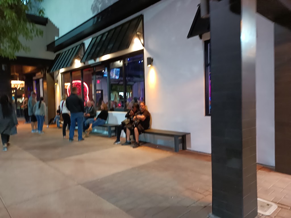 Salt Tacos y Tequila | restaurant | 2206 E Williams Field Rd Suite 101, Gilbert, AZ 85295, USA | 4806042250 OR +1 480-604-2250