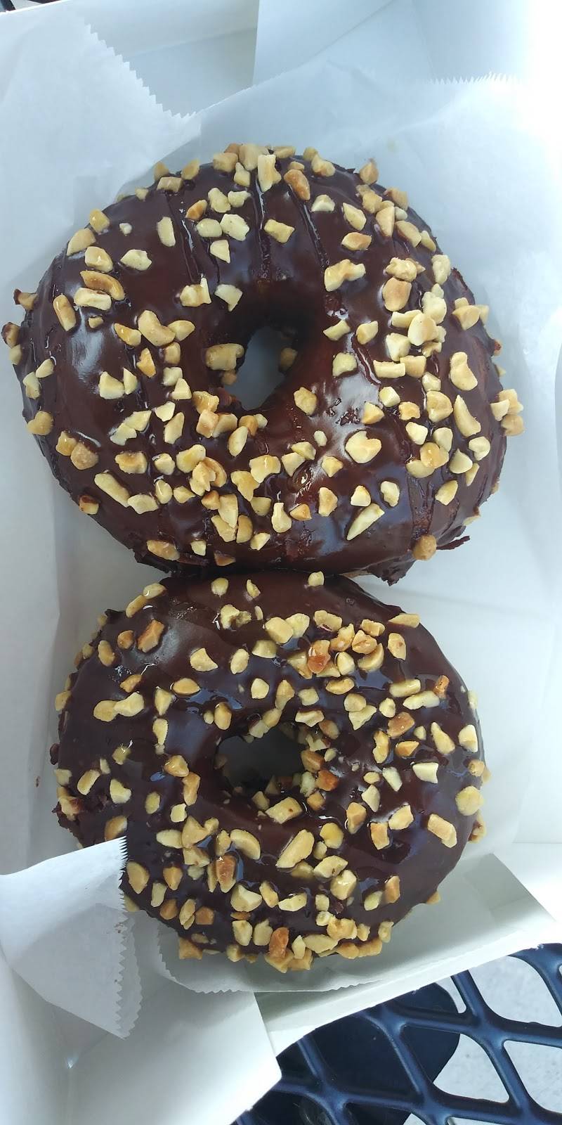 Funkytown Donuts | bakery | 1000 8th Ave #101, Fort Worth, TX 76104, USA | 8178629750 OR +1 817-862-9750