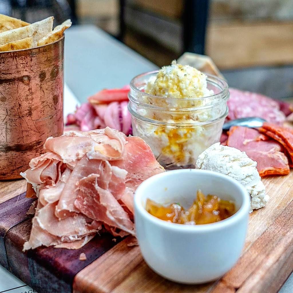 Sixty Vines | restaurant | 500 Crescent Ct #160, Dallas, TX 75201, USA | 2148148463 OR +1 214-814-8463