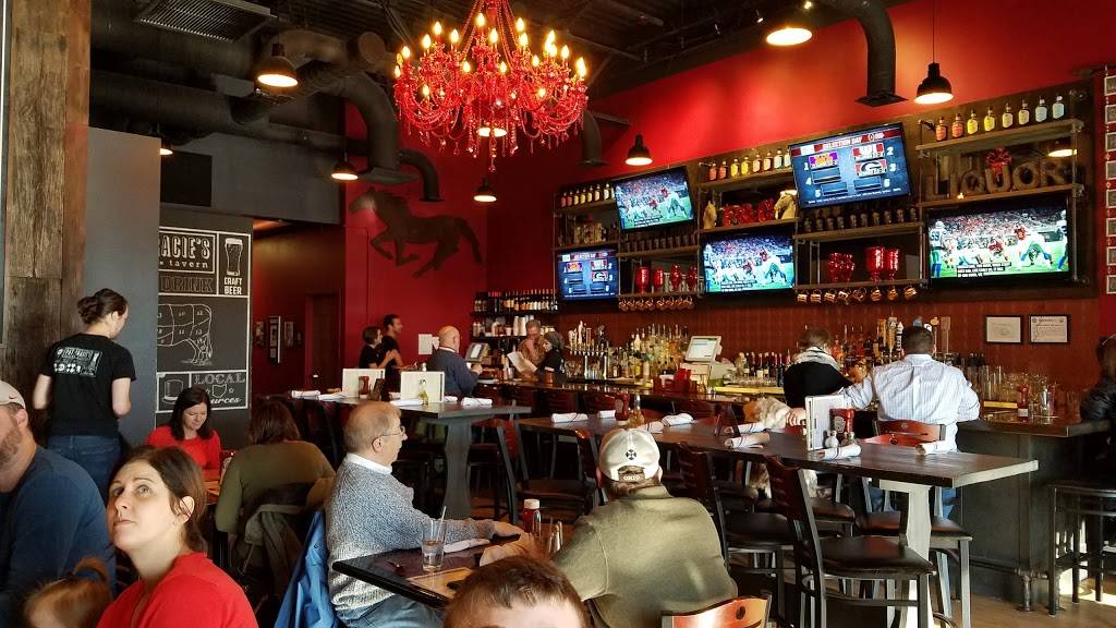 Pat and Gracies | restaurant | 138 Graceland Blvd, Columbus, OH 43214, USA | 6149875147 OR +1 614-987-5147