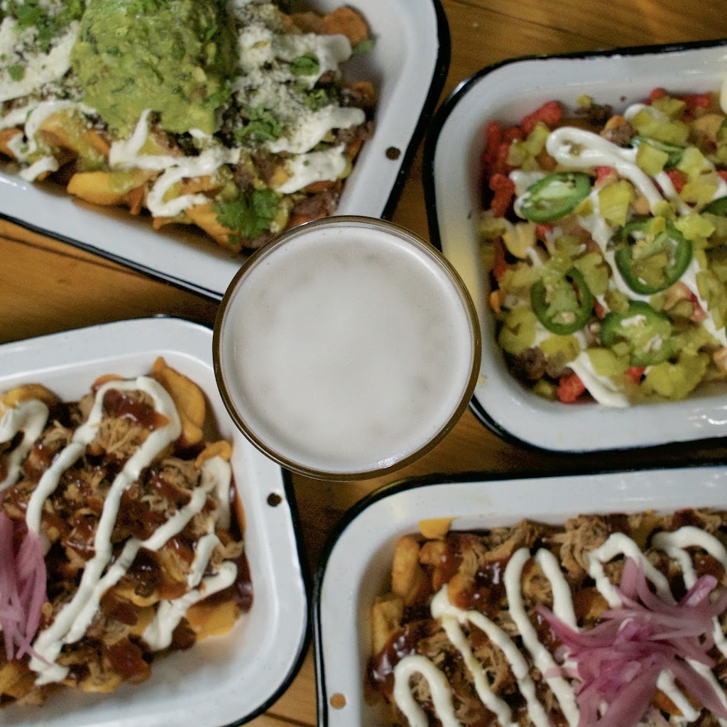 76 Bar and Kitchen | restaurant | 400 W Nolana Ave suite s&t, McAllen, TX 78501, USA | 9565529376 OR +1 956-552-9376