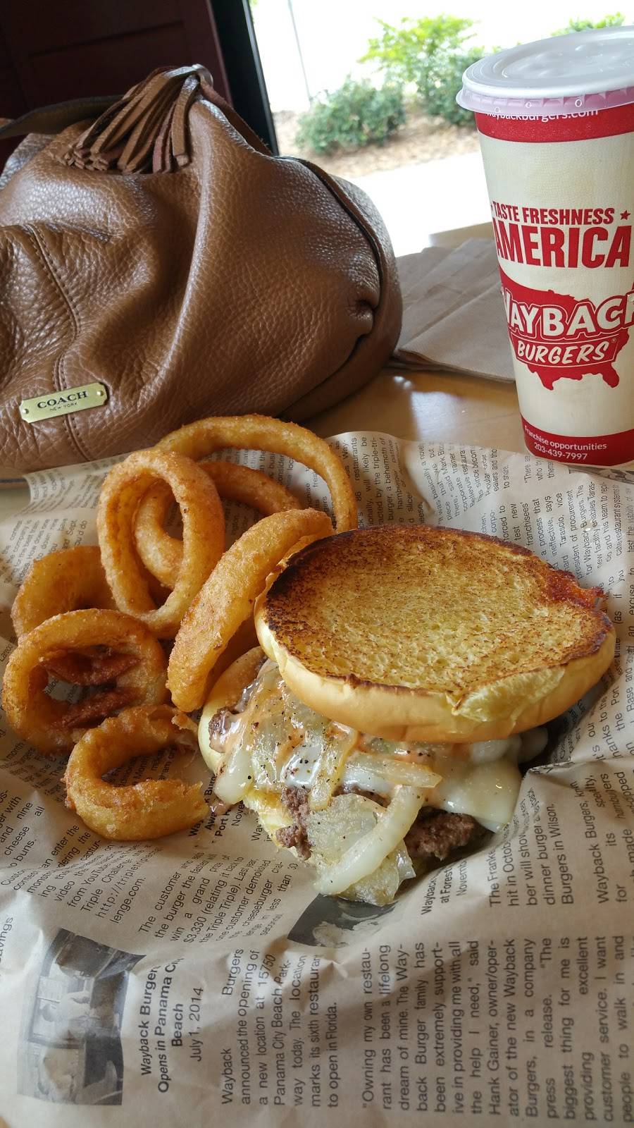 Wayback Burgers | restaurant | 5672 Fishhawk Crossing Blvd, Lithia, FL 33547, USA | 8136812874 OR +1 813-681-2874