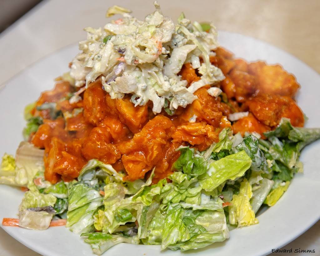 Legends Wings & Brews | restaurant | 1520 N Mountain Ave, Ontario, CA 91762, USA | 9093210769 OR +1 909-321-0769