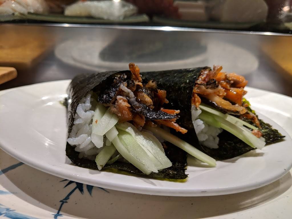 Minato Sushi | restaurant | 23505 El Toro Rd, Lake Forest, CA 92630, USA | 9494724547 OR +1 949-472-4547