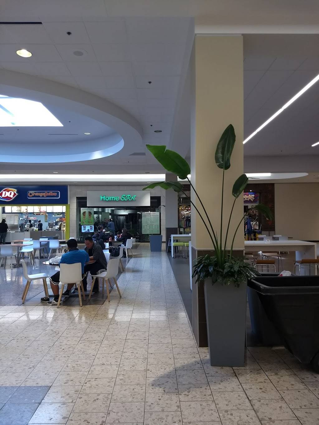 SouthPark Mall | shopping mall | 4500 16th St, Moline, IL 61265, USA | 3097976142 OR +1 309-797-6142