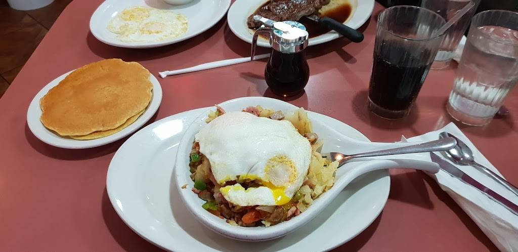 Lucky Grill | restaurant | 3840, 7779 W Talcott Ave, Chicago, IL 60631, USA | 7736319661 OR +1 773-631-9661