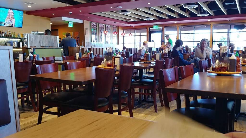 Kaminskis BBQ & Sports Lounge | restaurant | 12735 Poway Rd, Poway, CA 92064, USA | 8587481106 OR +1 858-748-1106