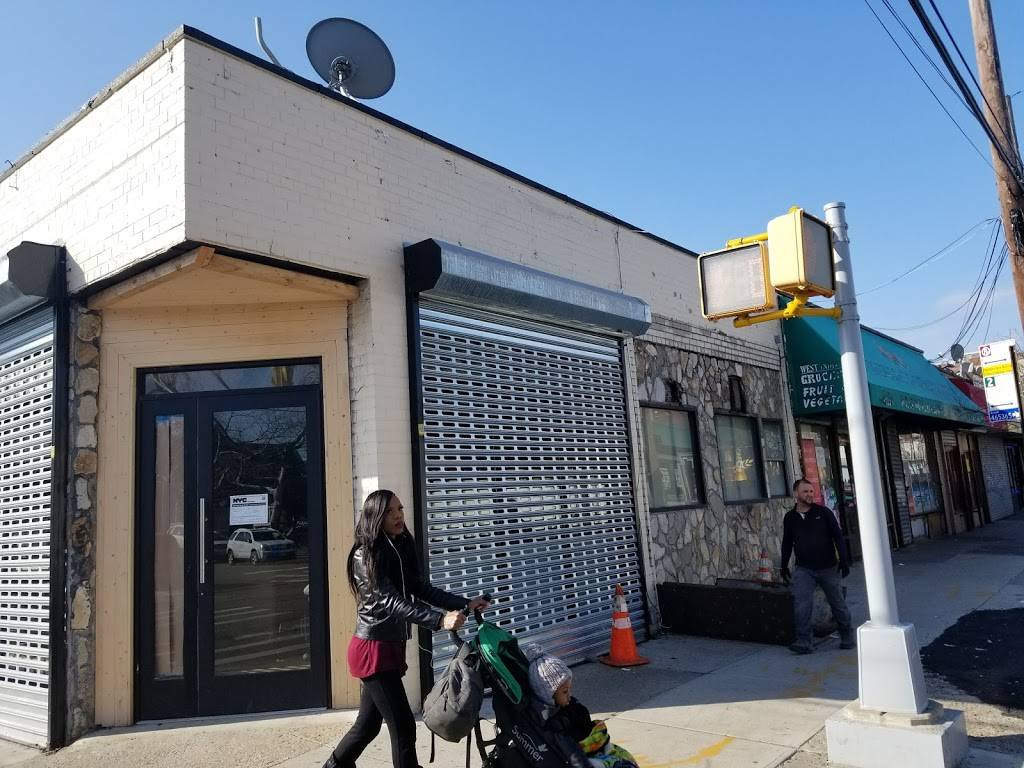 New Cheung Chow | restaurant | 2011 New Haven Ave, Far Rockaway, NY 11691, USA | 7184717795 OR +1 718-471-7795