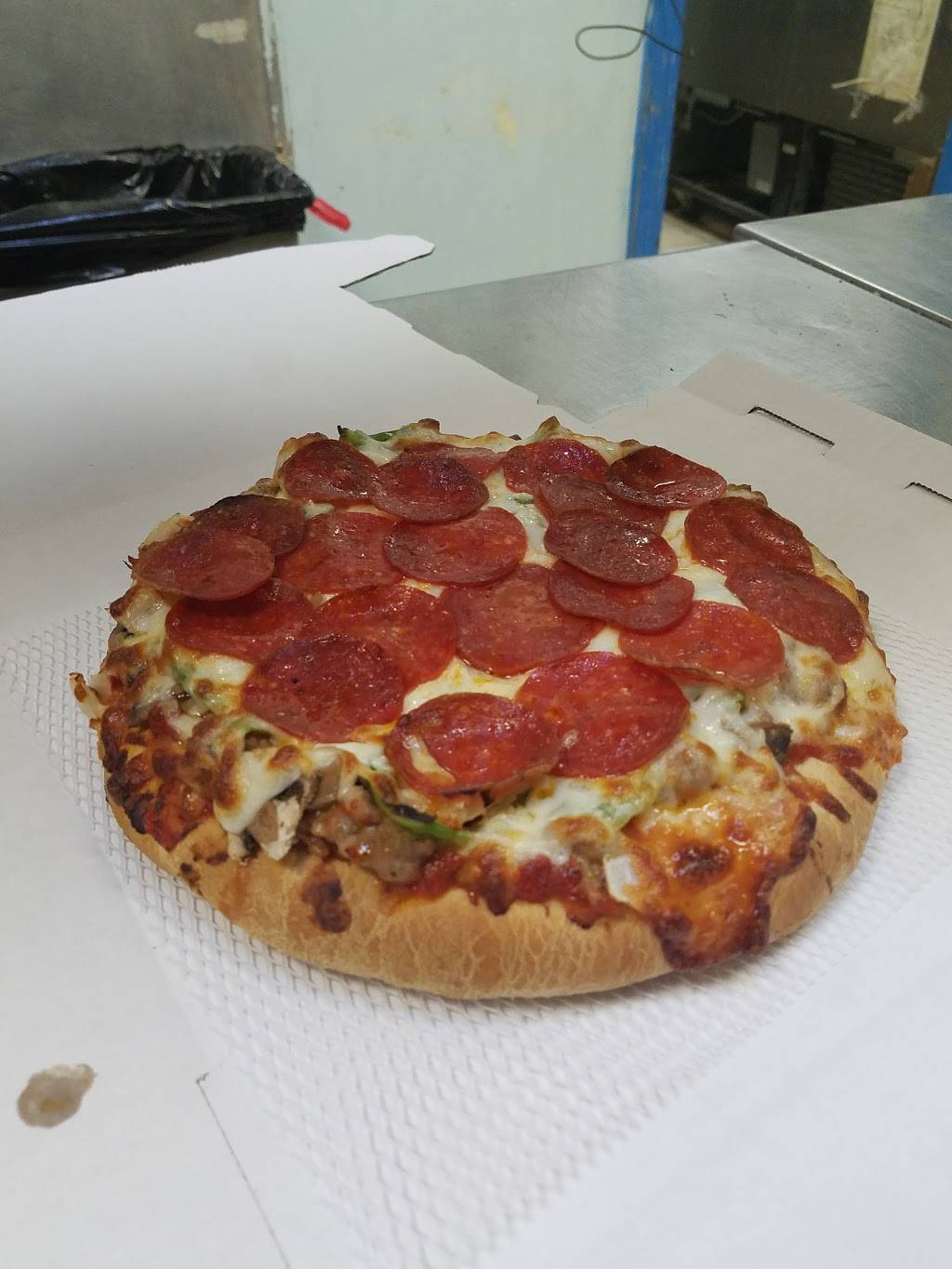 Sergios Pizza | restaurant | 207 A W Northwest Hwy, Barrington, IL 60010, USA | 8473821199 OR +1 847-382-1199