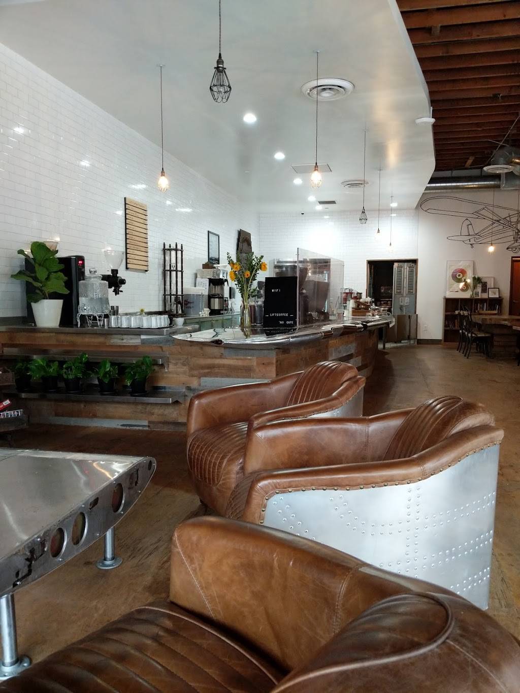 Lift Coffee Roasters | cafe | 6701 Greenleaf Ave, Whittier, CA 90601, USA | 5626321111 OR +1 562-632-1111