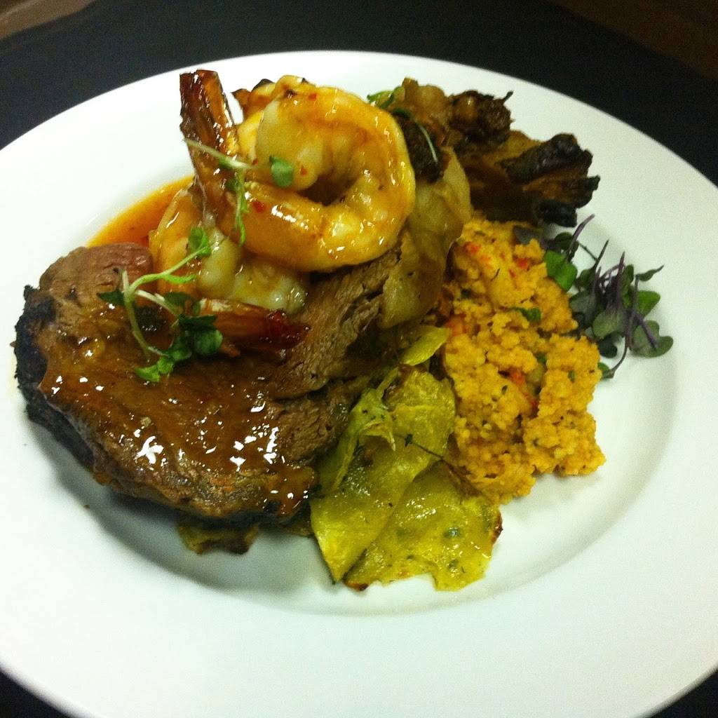 301 Bistro, Bar & Beer Garden | restaurant | 301 Greensboro Ave, Tuscaloosa, AL 35401, USA | 2057641395 OR +1 205-764-1395