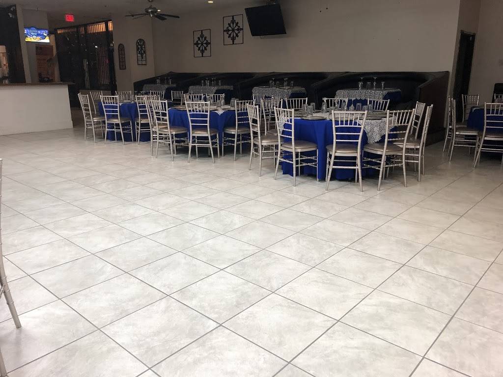 Caroli Restaurant | restaurant | 168 S E St E, San Bernardino, CA 92401, USA | 9093870906 OR +1 909-387-0906