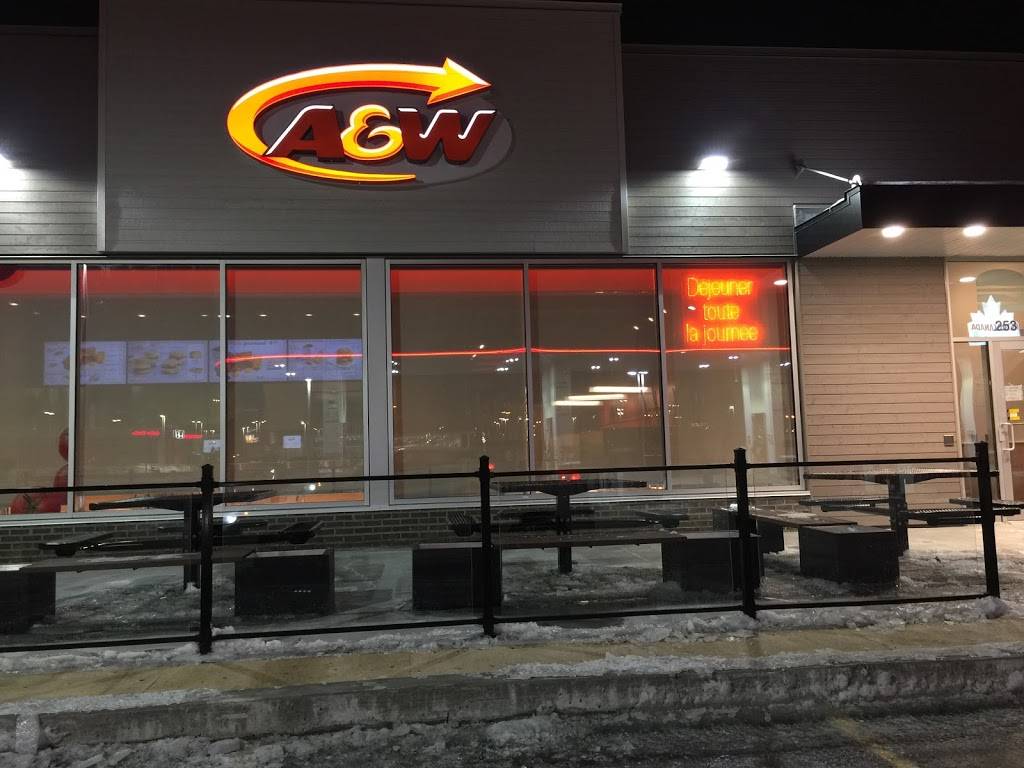 A&W Canada | restaurant | 253 Rue des Migrateurs, Terrebonne, QC H9R 5J2, Canada | 4505856765 OR +1 450-585-6765