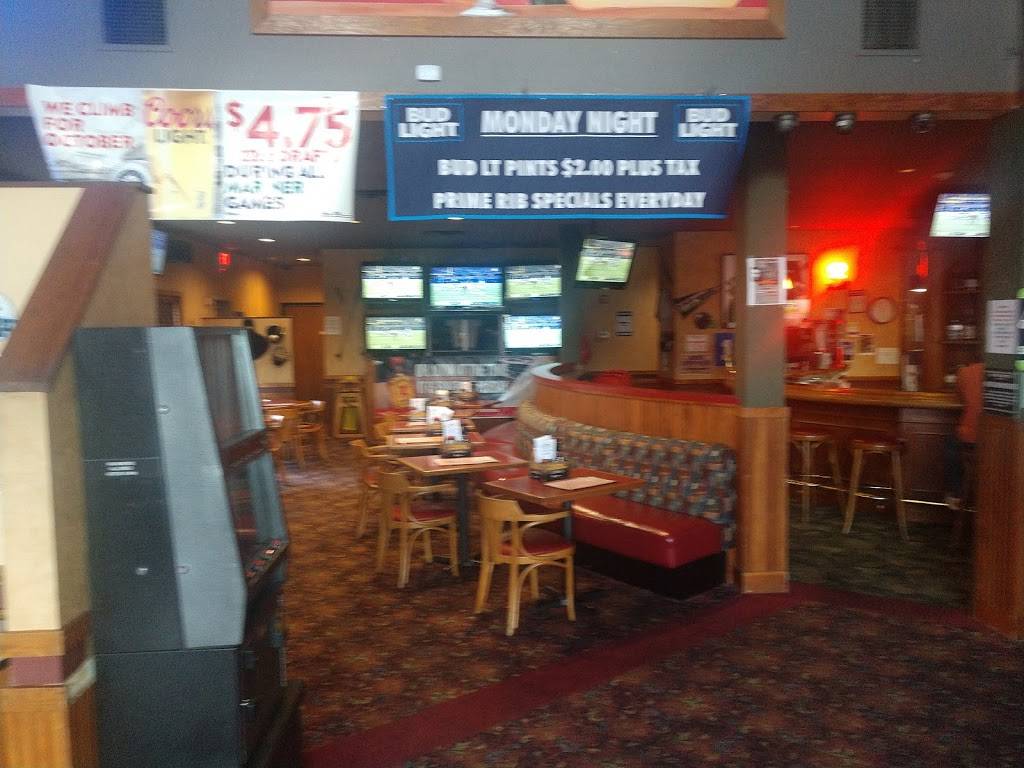 Razzals Bar & Grill | restaurant | 11114 Evergreen Way E, Everett, WA 98204, USA | 4252906224 OR +1 425-290-6224