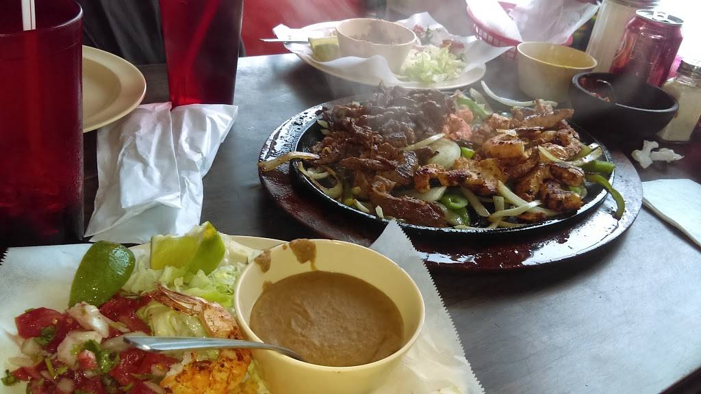 Los Charros | restaurant | 902 Telephone Rd, Houston, TX 77023, USA | 7139216100 OR +1 713-921-6100