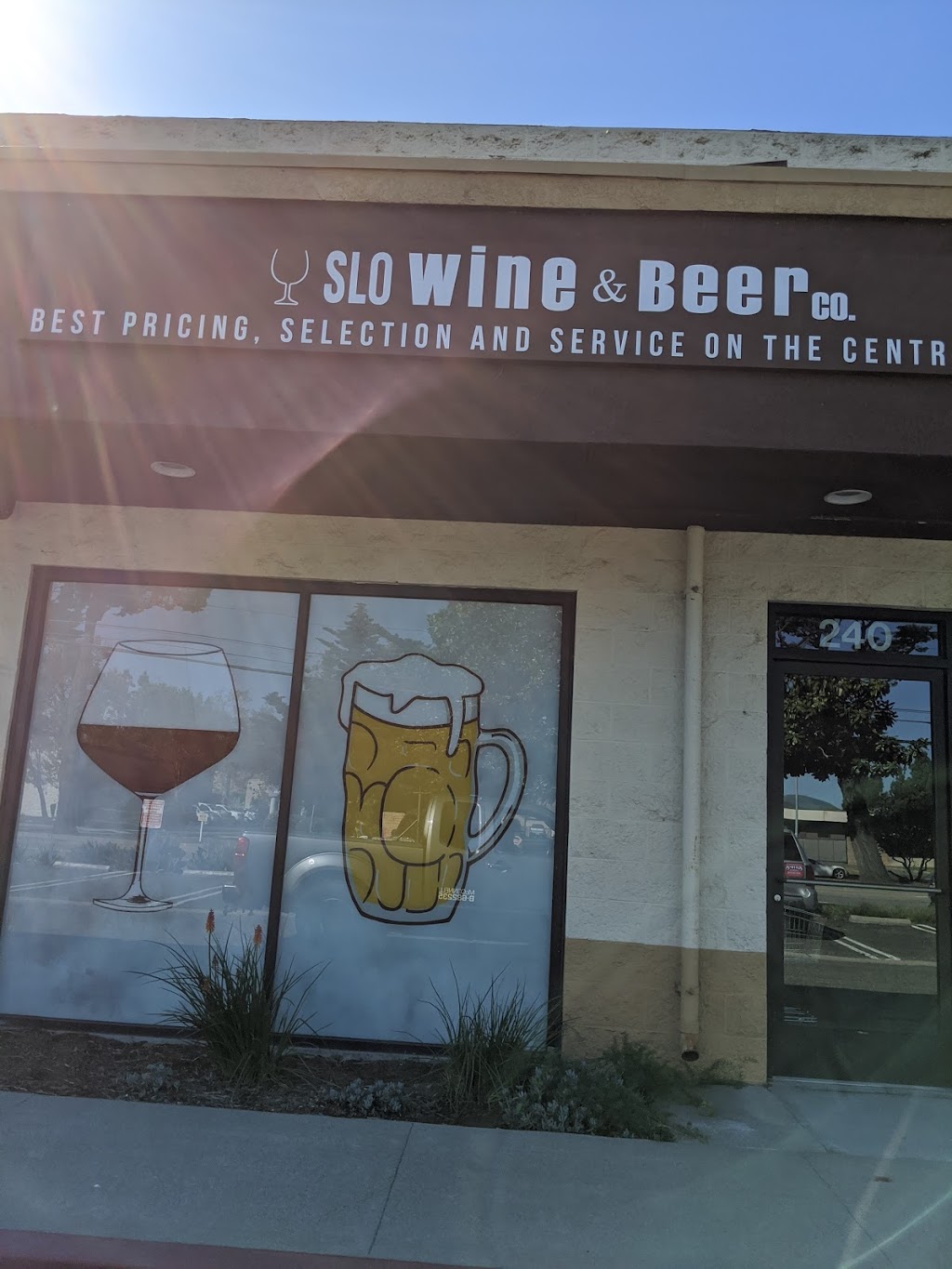 SLO Wine and Beer Co | restaurant | 3536 S Higuera St Suite 250, San Luis Obispo, CA 93401, USA | 8055449463 OR +1 805-544-9463