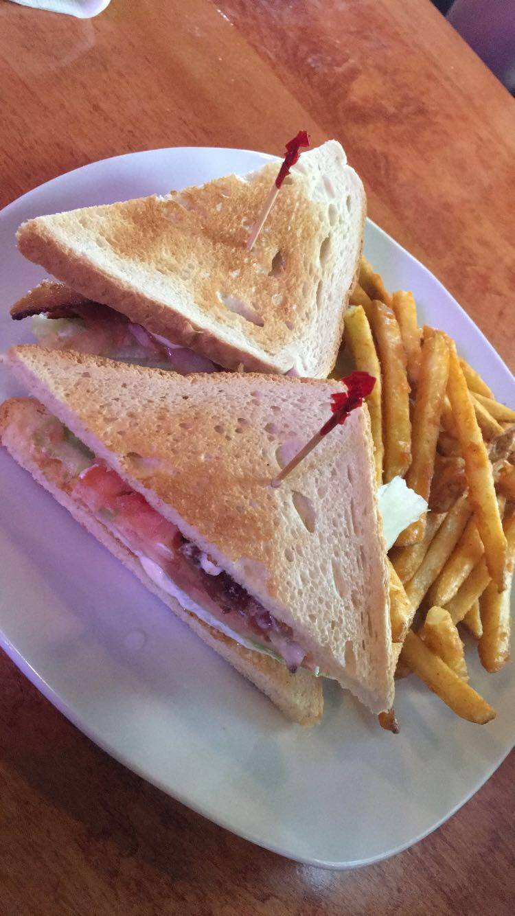 Eastside Bar & Grill | restaurant | 620 Howell Rd, Greenville, SC 29615, USA | 8645341954 OR +1 864-534-1954