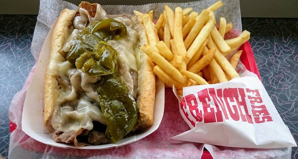 Plush Pup | restaurant | 5344 N Cumberland Ave, Chicago, IL 60656, USA | 7736934311 OR +1 773-693-4311