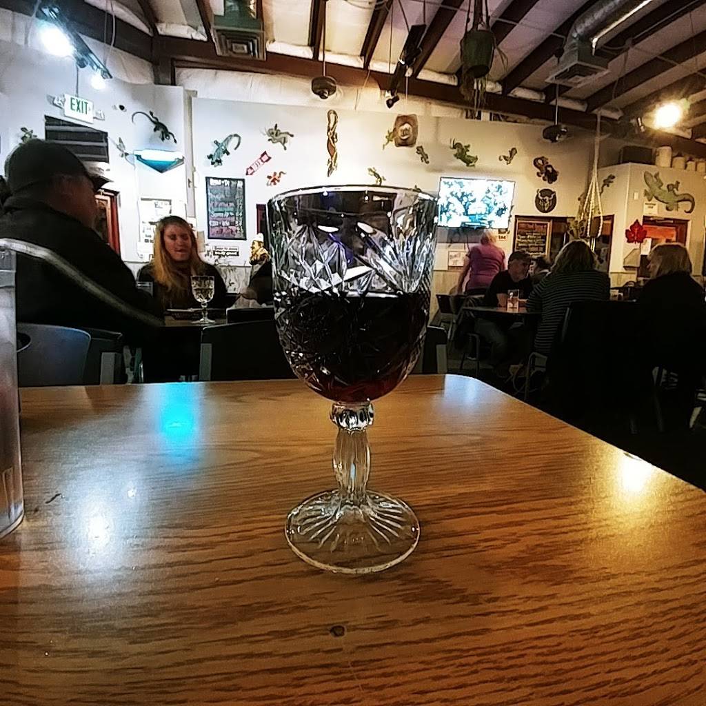 Lazy Lizard Grill | restaurant | 12480 NM-14, Cedar Crest, NM 87008, USA | 5052819122 OR +1 505-281-9122