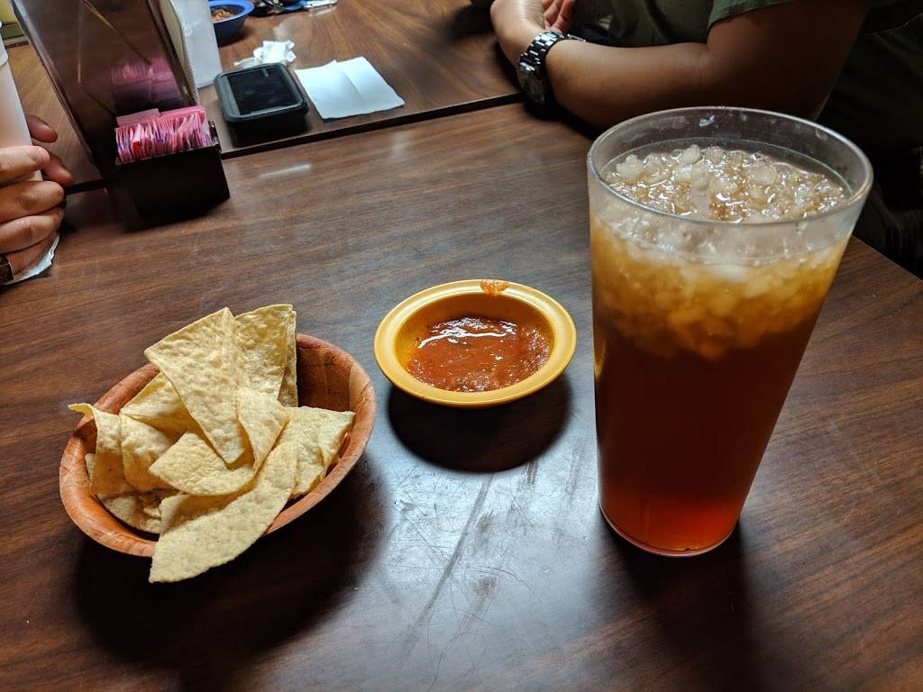 Lupitas Mexican Restaurant | restaurant | 5923 Culebra Rd, San Antonio, TX 78238, USA | 2106841364 OR +1 210-684-1364