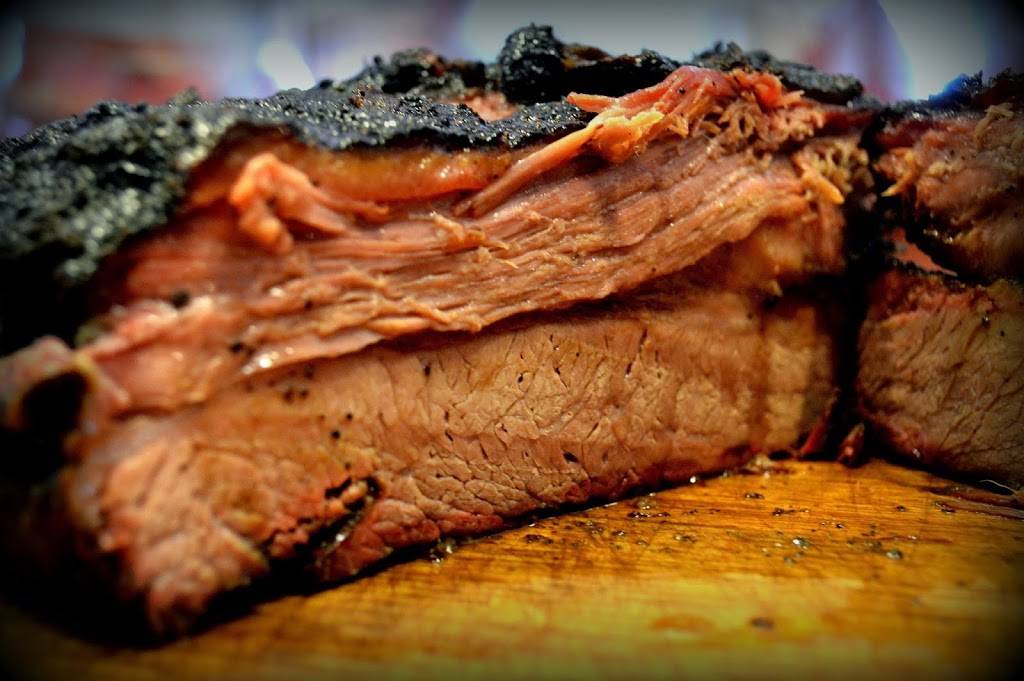 Indiana Smokehouse | restaurant | 2825 Middle Rd, Columbus, IN 47203, USA | 8127990067 OR +1 812-799-0067