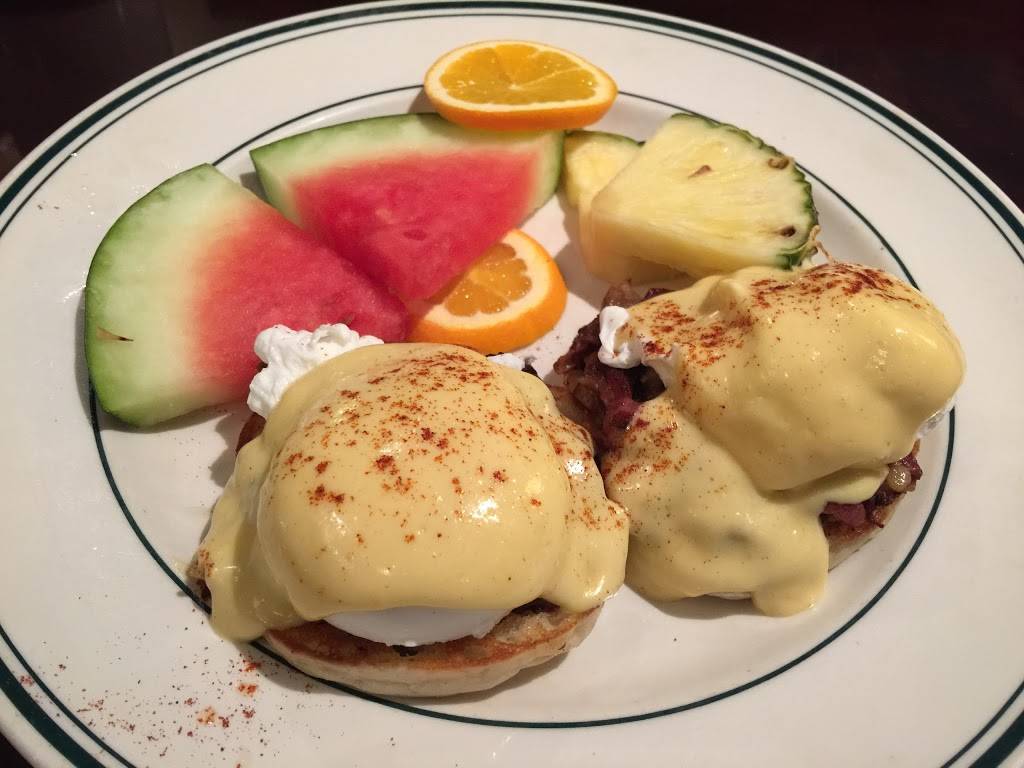 Daily Grill | restaurant | 5410 W Century Blvd, Los Angeles, CA 90045, USA | 3106650149 OR +1 310-665-0149