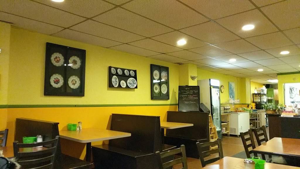 Debs Diner | restaurant | 1430 Ottawa St, Windsor, ON N8X 2G2, Canada | 5192523327 OR +1 519-252-3327