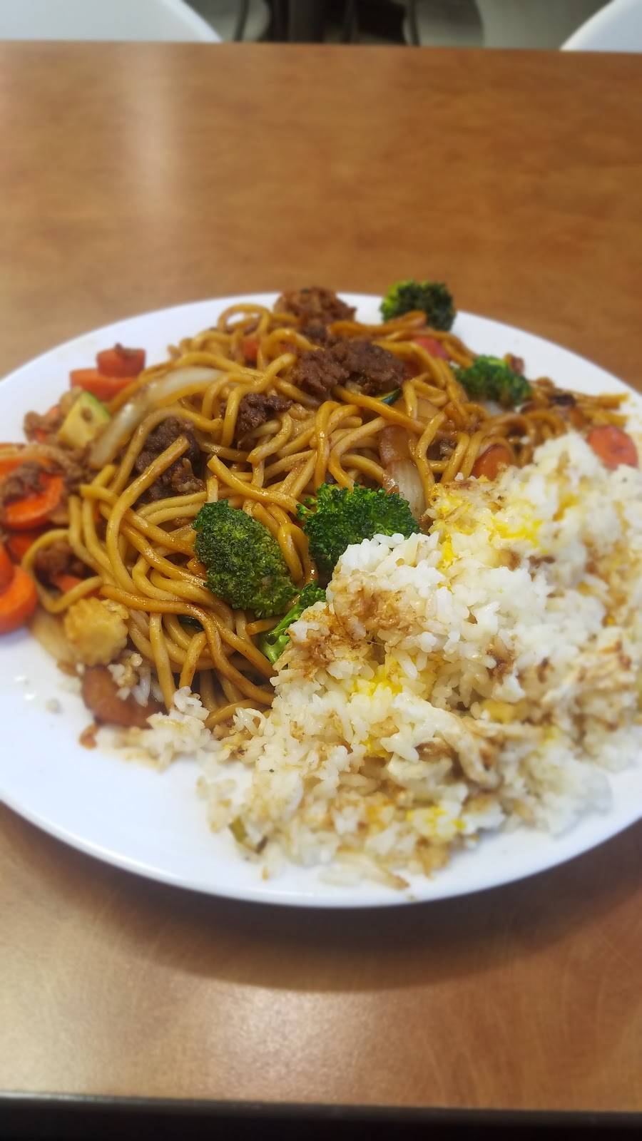 Mongolian Fire | restaurant | 1837 E Gibson Rd suite a, Woodland, CA 95776, USA | 5306656757 OR +1 530-665-6757