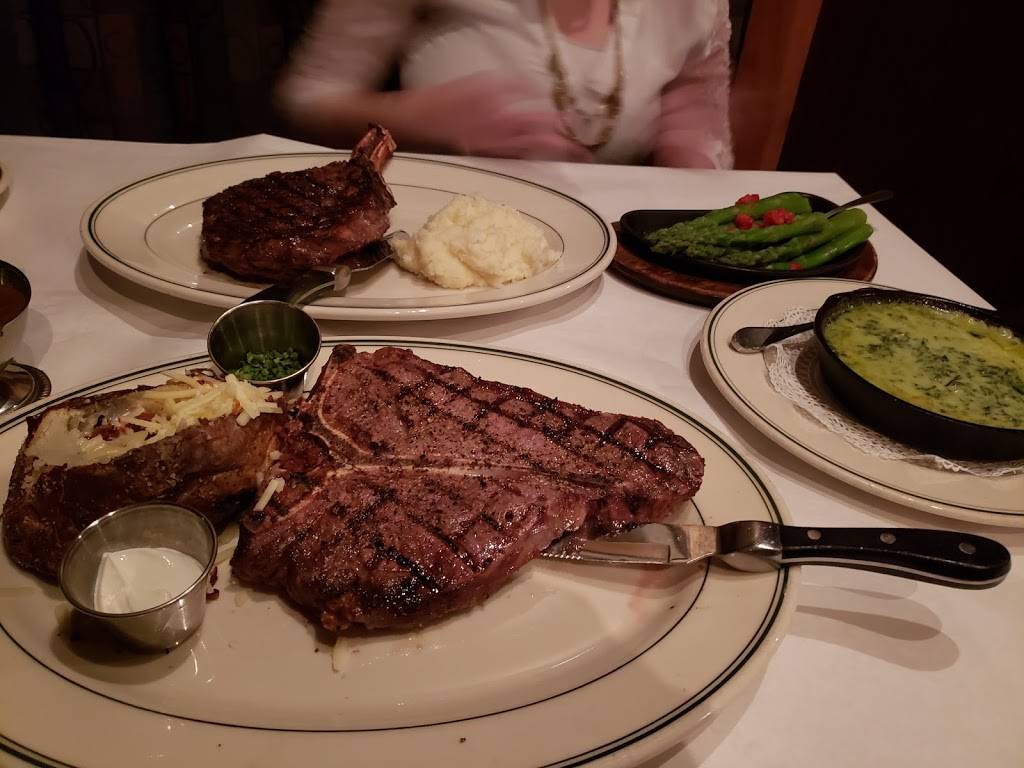 MacKenzies Chop House | night club | 128 S Tejon St, Colorado Springs, CO 80903, USA | 7196353536 OR +1 719-635-3536