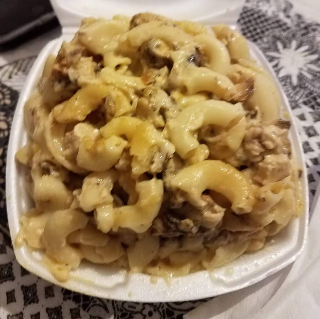 Murls Kitchen | restaurant | 143 Washington St, Dorchester, MA 02121, USA | 6175067331 OR +1 617-506-7331